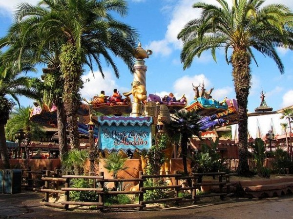 The Magic Carpets Of Aladdin - Adventureland In Magic Kingdom - Walt ...