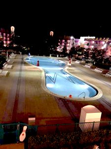 Bowling Pin Pool at Pop Century