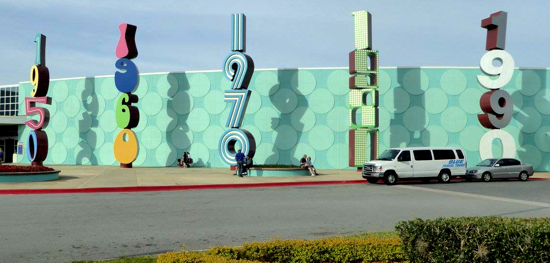 Disney S Pop Century Resort In Depth Walt Disney World